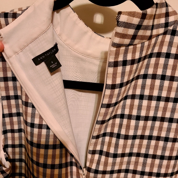 Ann Taylor Size 2 Shift Dress - Picture 4 of 6